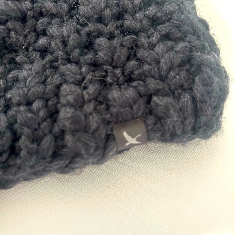 🍀 3 for $25 Set 2 Beanie Head Warmers Grey Black Embroidered Gruet Eddie Bauer